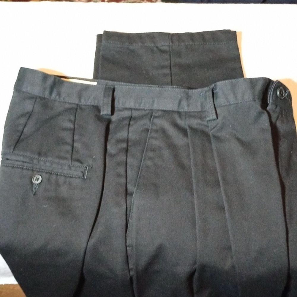 Eddie Bauer women's dress / work pants various sizes black